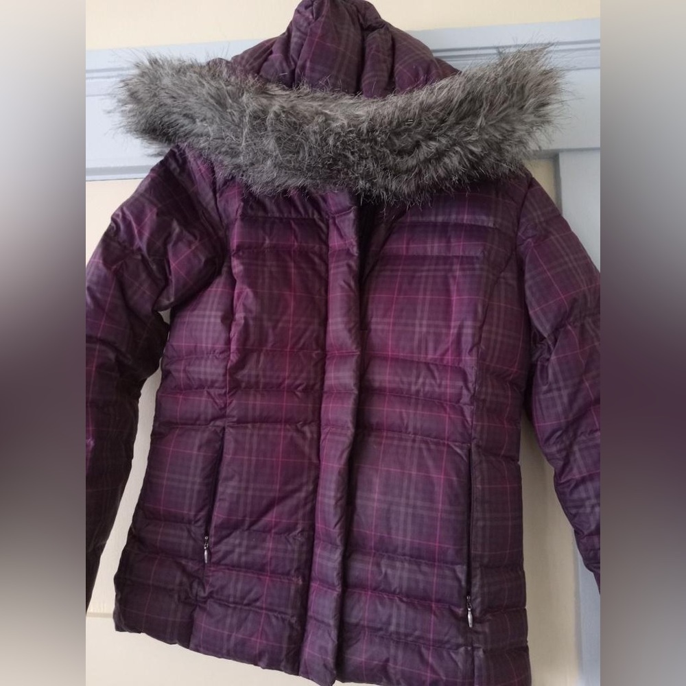 COLUMBIA WINTER COAT!! SIZE SMALL